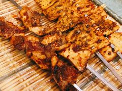 烤板筋-乡村馕坑肉·烧烤·新疆菜·本地人更爱吃(阿勒泰首店)
