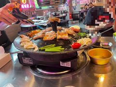豚豚家五花肉-豚豚家돈돈가韩国锅盖烤肉(新北万达店)