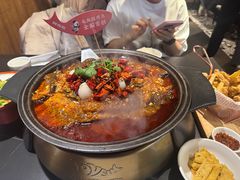 -辣尚瘾·烤鱼·新川菜(交大直营店)