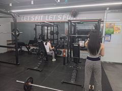 -乐刻健身铁馆(灯市口店)