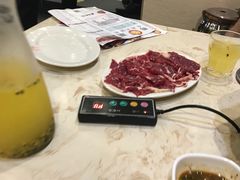 -粤潮牛肉火锅店(江南大道店)