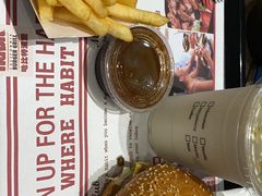 -The Habit Burger Grill 哈比特汉堡(爱琴海店)
