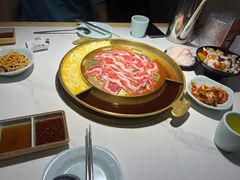 -猪啊牛呀羊啊铜盘烤肉(正大广场店)