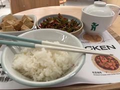-老乡鸡(上海白玉兰广场店)