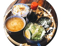 -MIKAKU(万达广场上海宝山店)