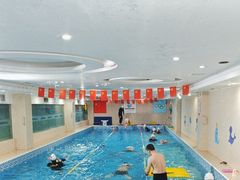 -小蓝鲸游泳培训基地(积水潭店)