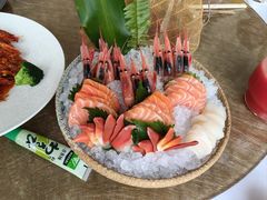 -悦泰环球美食自助(金茂旗舰店)