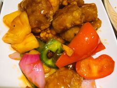 菠萝咕咾肉-新世界餐厅(万达店)