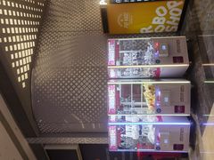 -银泰百货(厦门国贸中心店)