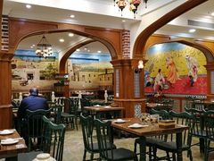 大堂-清真·玛丽亚新疆菜主题餐厅(浙江中路店)