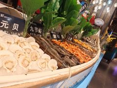 -领鲜活海鲜榴莲自助火锅(东门店)