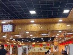 -屯老二农家铁锅炖·行业领军者(梅江店)
