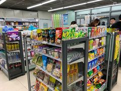 -全家便利店(上体场站店)