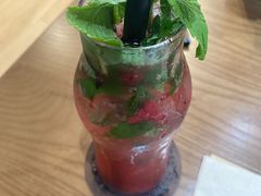 -Mark&Mars Restaurant