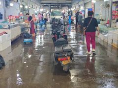 -鑫朱雀农贸批发市场