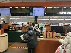 -星巴克(上海虹桥站2A检票口)