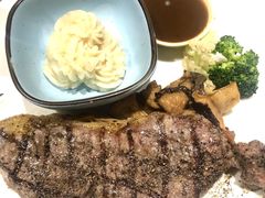 -MARU玛露音乐餐厅(大学路店)