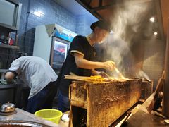 -老湖南民间菜·牛肉十八炒(花都店)