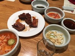 -萨拉伯尔水源素问店·韩国宫廷料理(人民路店)