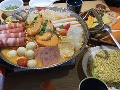 -小小集渔·泰式大排档(太古里香槟店)