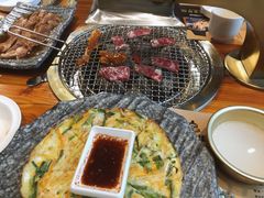 海鲜葱饼-万兴佳烤肉·长白山老味道(宏泰广场店)