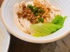 -渔语鱼新川菜Bistro(万象天地店)