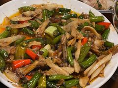 -鸿顺老铁锅美蛙鱼府(解放碑店)