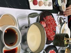 -红鼎豆捞·非遗鲍皇汤火锅(宝丰路店)