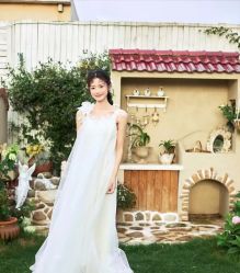-米兰婚纱摄影轻奢化定制(深圳罗湖总店)