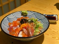 -晶吉·居酒屋·烧鸟·海胆(民主广场店)
