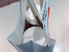 -喜茶(北京华贸购物中心店)