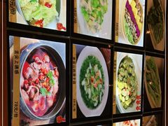 -宝燕海货工场(长江国际店)