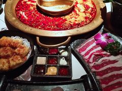 -新哥老官·畅吃123·美蛙世界(苏宁广场店)