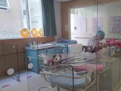 -爱丽馨御景月子中心