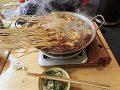 -拈签一笑黄牛肉辣卤串串