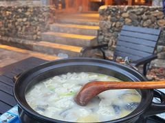 雪山鱼炖豆腐-炊烟餐厅