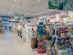 -爱婴室(上海齐河路店)