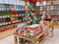 零售区-VENCHI 闻绮(北京国贸商城店)