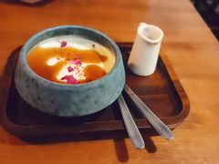 玫瑰酒酿奶冻-拾年