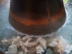 大铜锅-洞庭洲·防空洞火锅·烧烤·铜锅涮肉(新百广场店)