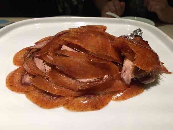 荣记烤鸭(市图书馆店)-"朋友突然想吃烤鸭!说实话真的很久没吃烤鸭.