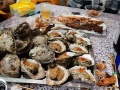 -蚝哥花姐湛江烤生蚝(美丽湾市场店)