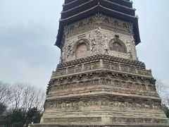 -玲珑塔公园
