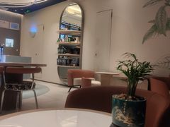 -LAVAZZA拉瓦萨咖啡(中航城君尚购物中心店)