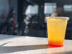一个橙子-咖啡·湖(德清店)