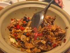 -绿草地·湘菜(悦方ID mall店)
