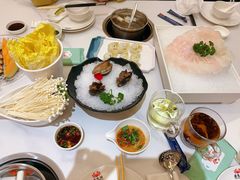 -帝皇海海鲜豆捞(桐泾商务广场店)