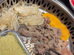 -木槿花韩式炭烤·熟成肉工坊(孙文东路店)