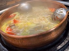 -阿山卓·野生菌火锅·纳西火塘烤肉