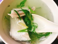 虱目鱼肚汤-古早人小吃店(黄河北路店)